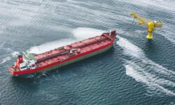 Российская нефть подешевела на $10 на фоне перемирия Ирана и Израиля