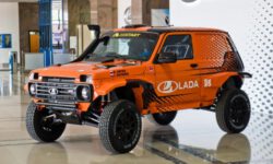Показана гоночная Лада Нива Sport Turbo