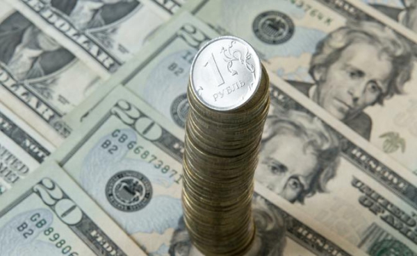 Прогноз курса доллара: геополитика важнее нефти